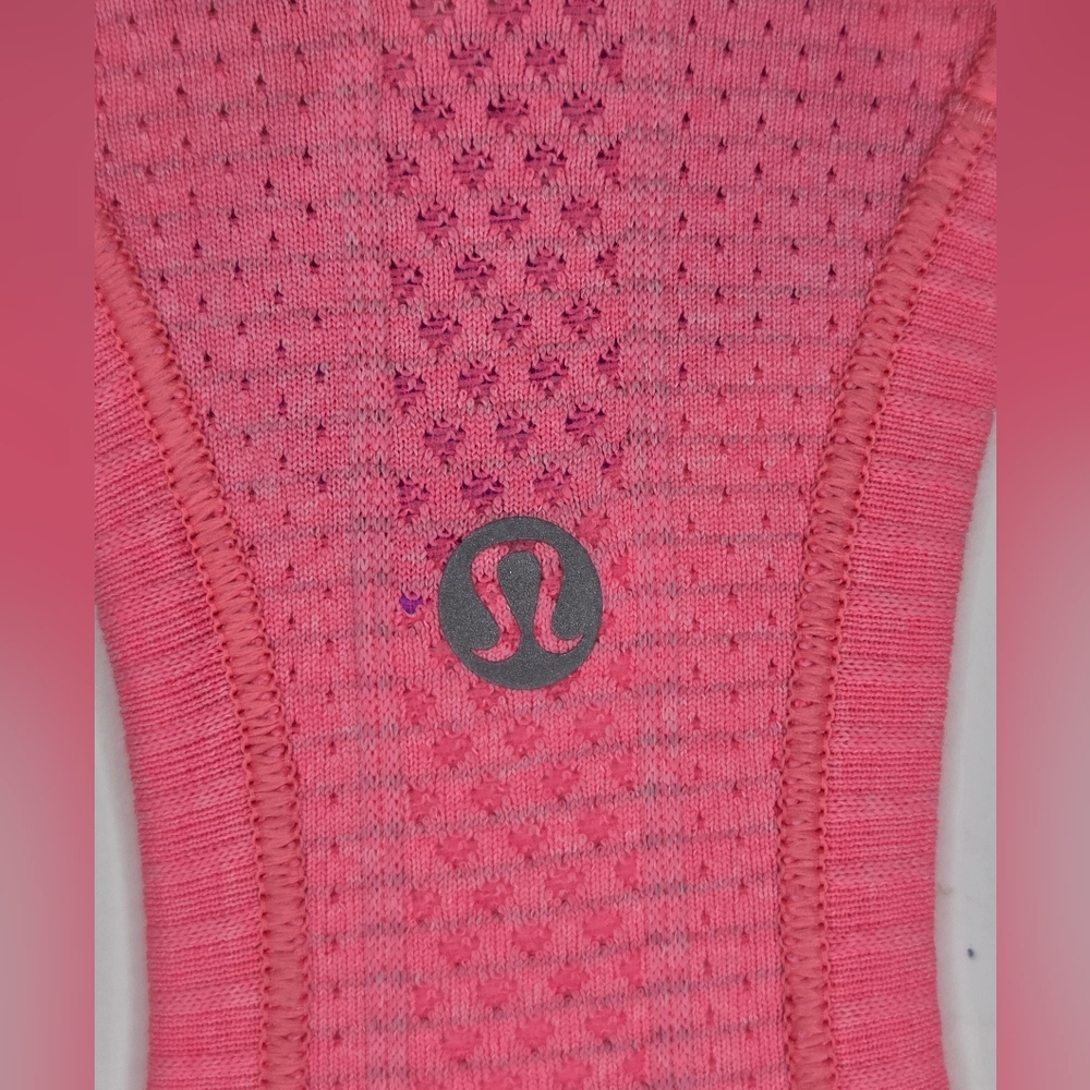 Lululemon Size 2 - Cutout Fitted Sleveless Vibrant Pink Tank Top - Picture 6 of 7